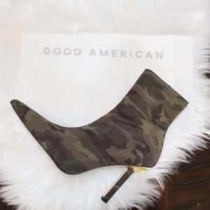 Good American, Ankle Camo Neoprene Sock Booties NEW